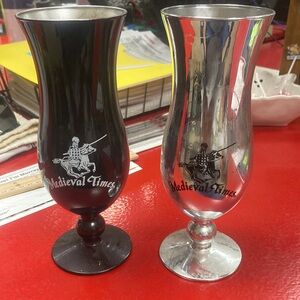 Mid eval gantlets 2 in good condition